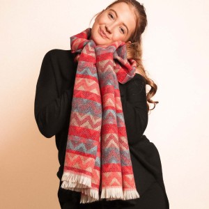 Zelly Zig Zag Winter Scarf - Red - Image 2