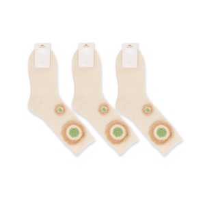 Zelly Crochet Flower Socks, Cream (One Pair) - Image 2