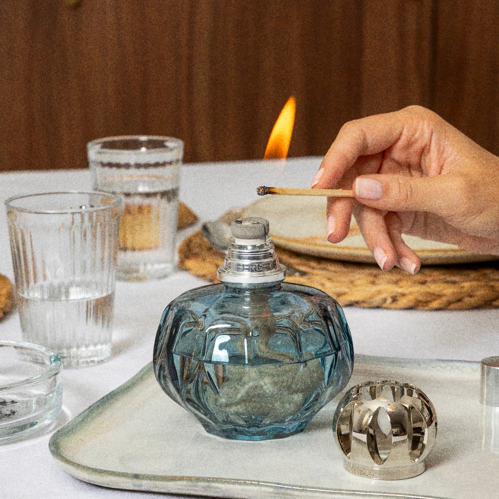 Blue Rosalie Lamp Berger Gift Pack - Jaro Design Studio - 6 Blue Rosalie Lamp Berger Gift Pack - Image 6