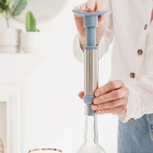 UBERSTAR Wine Saver - Vacuum Pump Preserver and Stopper Gift Set - Image 5
