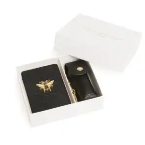 Alice Wheeler Oblong Compact Mirror & Lipstick Holder Gift Set – Black