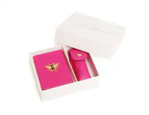 Alice Wheeler Oblong Compact Mirror & Lipstick Holder Gift Set – Hot Pink - Image 3