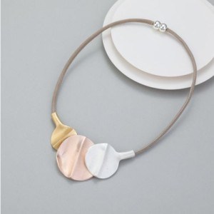 Gracee Jewellery, Mixed Metals Oval Short Necklace