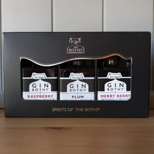 Jaro Design Studio and Wedding Wish List - Jaro Design Studio - 13 Gin Bothy Gift Box - Fruit Trio