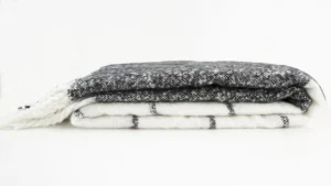 Malini Malmo Throw - Image 4