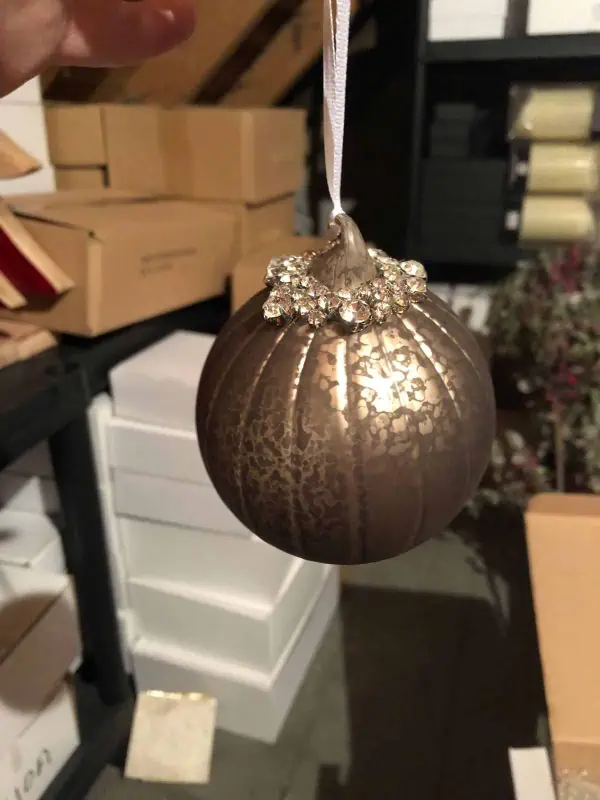 Matte Antiqued Coffee Ridges Bauble